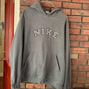 Men’s Nike sweatshirt